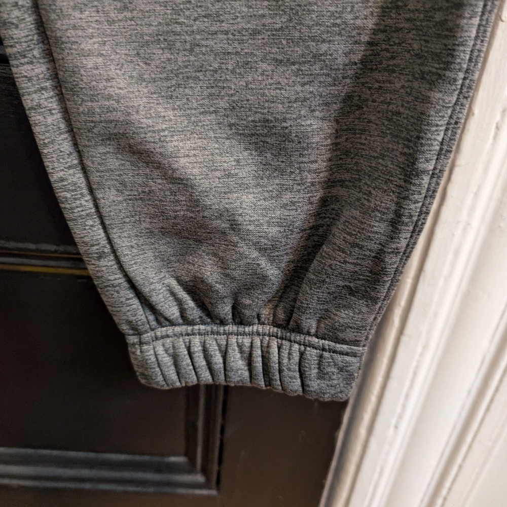 Nike Joggers Sweatpants Therma Fit Gray BNWT Men's - Picture 3 of 16